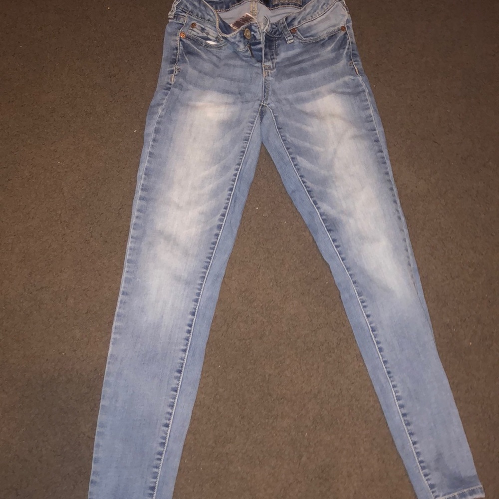 Aeropostal skinny jeans